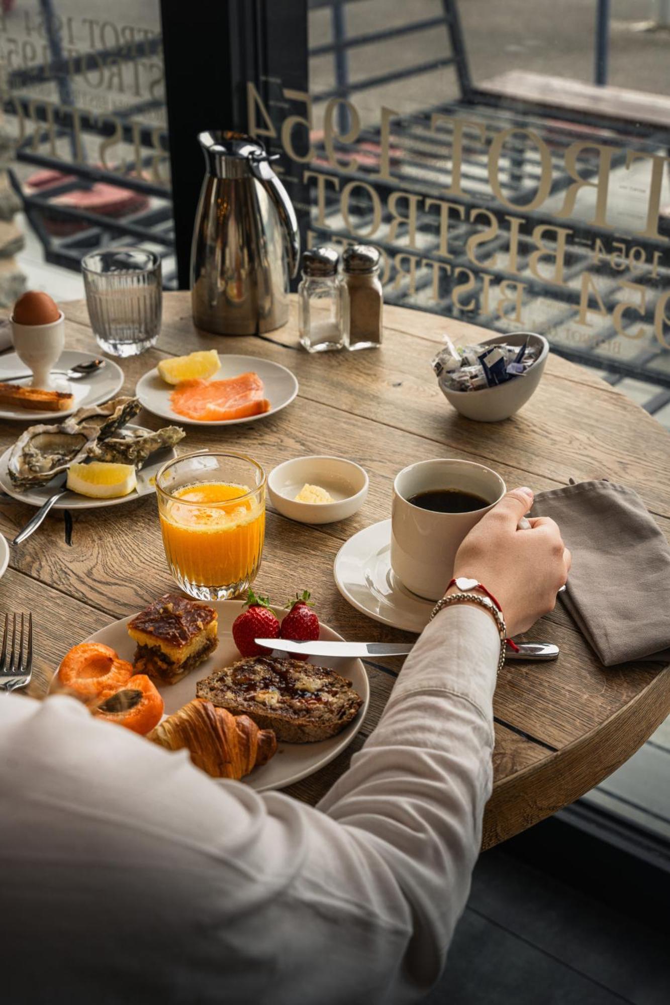Hostellerie De La Pointe Saint-Mathieu - Spa & Restaurant Plougonvelin Ngoại thất bức ảnh